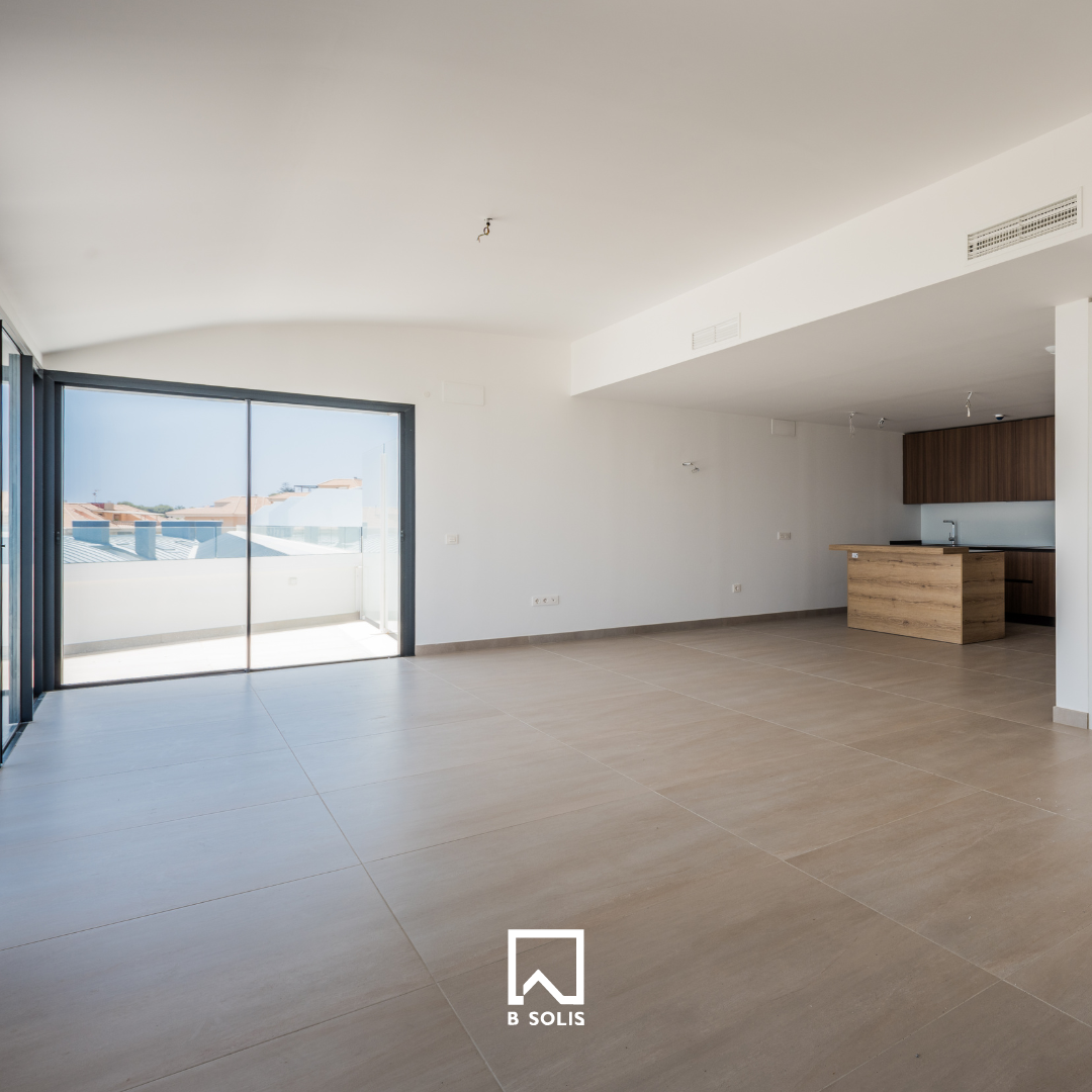 Open-plan kitchen and living room of the Seaviews Reserve new apartments in Fuengirola