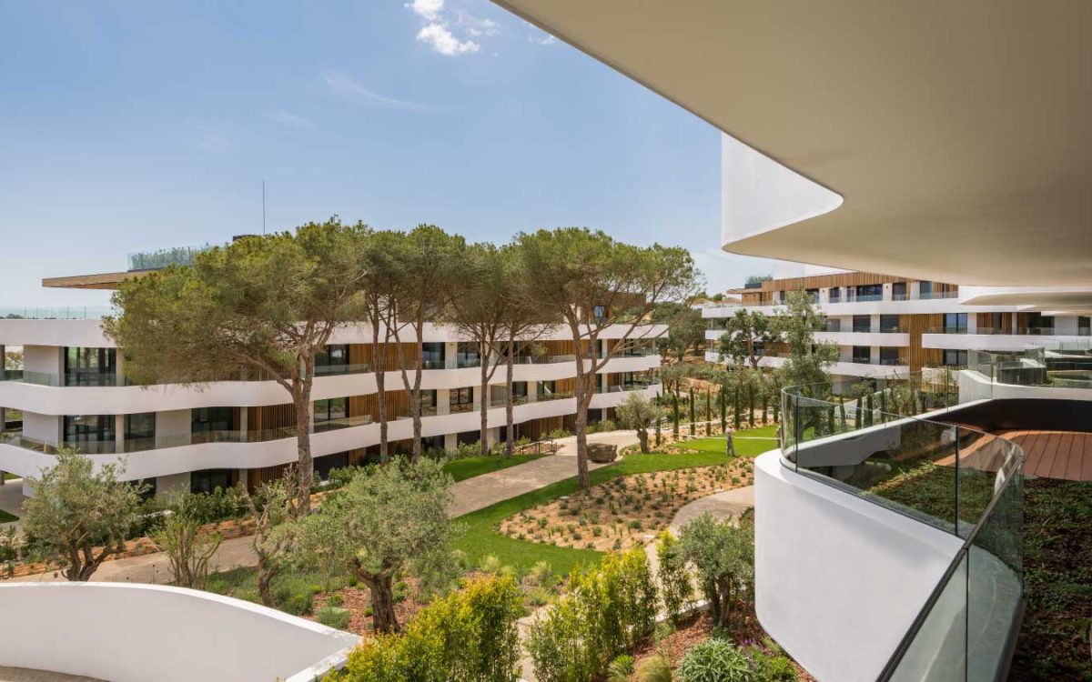 VILLAGE VERDE